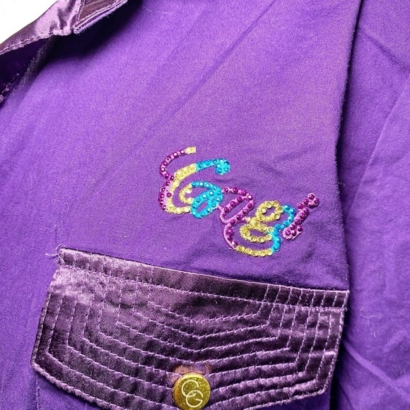 COOGI Y2K Purple Button Down Shirt with Notched Collar and Cuffed Sleeves - Picture 7 of 13